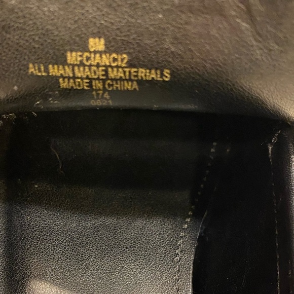 Marc Fisher Loafers size 8 Black Faux Leather Studded - Picture 12 of 13